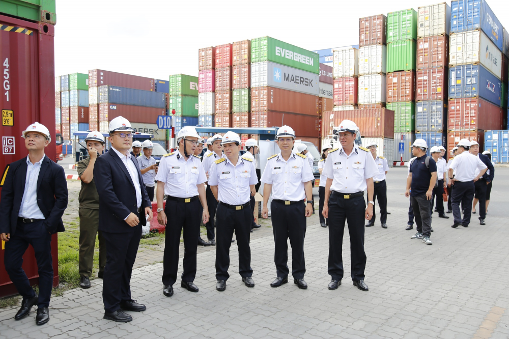 12臺GENMA品牌輪胎吊成功交付丨獲越南當地媒體廣泛關注(圖2)